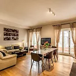 The Dome 3 bedroom apartment en suite